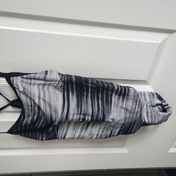 Nike Women's Water Stripe Racerback One Piece Swimsuit Medium - Picture 6 of 10
